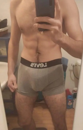 Profil de Adi